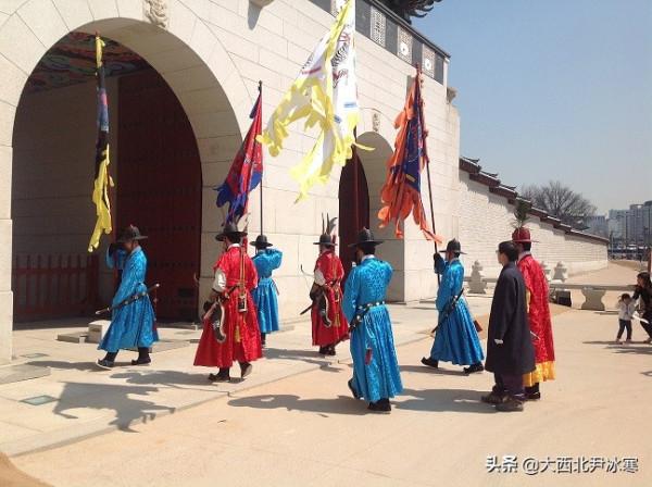 韓國人說景福宮相當於韓國的紫禁城(圖) 韓國人說景福宮相當於韓國的紫禁城(圖)