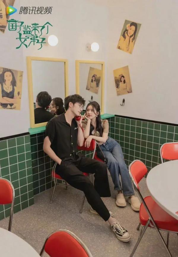 蛤?宋祖兒已經穿上毛毛靴了? 蛤?宋祖兒已經穿上毛毛靴了?