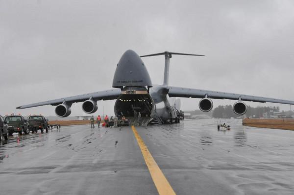 C-5“銀河”運輸機圖集（270圖）