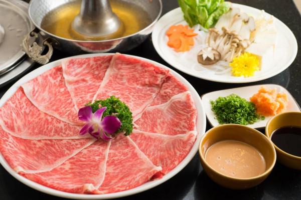 日本美食全紀錄：小吃、主食、菜餚、甜點、飲料，一個也不能少
