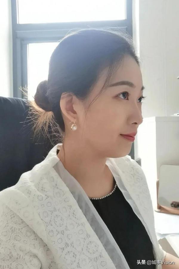 日常穿搭｜秋冬毛衣外套內建襯衫氣質款