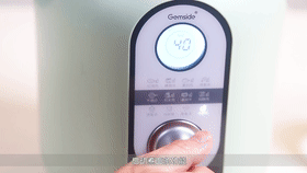 幾百萬人點讚的豆腐白菜煲,沒想到多一步驟竟這麼香,太適合天冷 幾百萬人點讚的豆腐白菜煲,沒想到多一步驟竟這麼香,太適合天冷