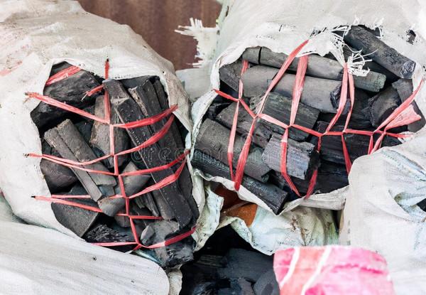 怪!為啥有人在農村大量收購碎木?4個方面用途可讓碎木變廢為寶 怪!為啥有人在農村大量收購碎木?4個方面用途可讓碎木變廢為寶