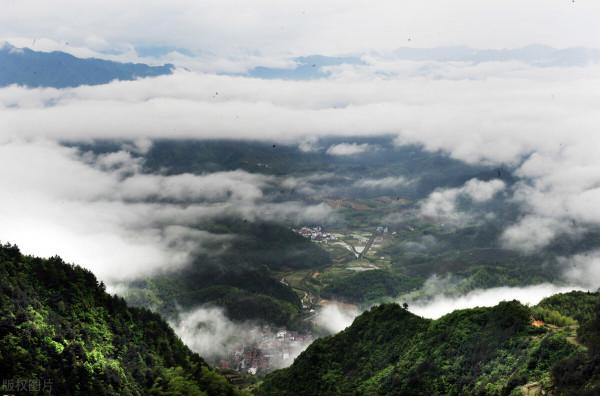 探訪三國古戰場,雨中登牛頭山,觀天下第一山水太極 探訪三國古戰場,雨中登牛頭山,觀天下第一山水太極
