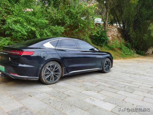 漢EV自駕廣西,在灕江邊上最美的江邊駐車,租輛電動車逛興坪古鎮 漢EV自駕廣西,在灕江邊上最美的江邊駐車,租輛電動車逛興坪古鎮