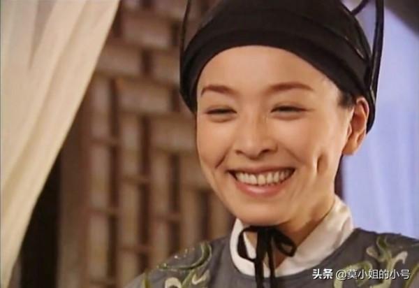 10位過氣女明星現狀：有人做微商被封，有人直播賣慘，有人求劇本