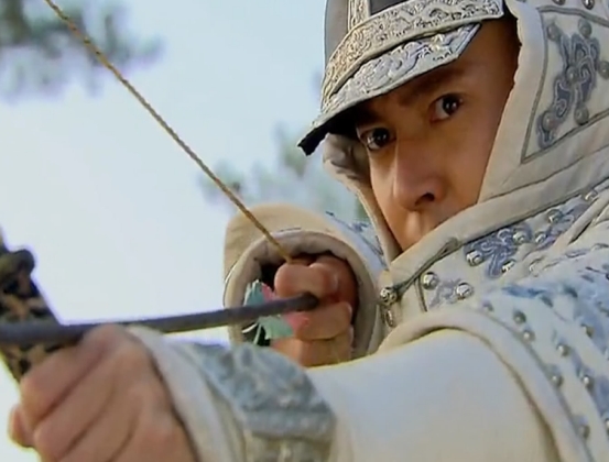 多爾袞十世孫,為保皇室血脈純正不娶漢女,向國家索要故宮遺產 多爾袞十世孫,為保皇室血脈純正不娶漢女,向國家索要故宮遺產