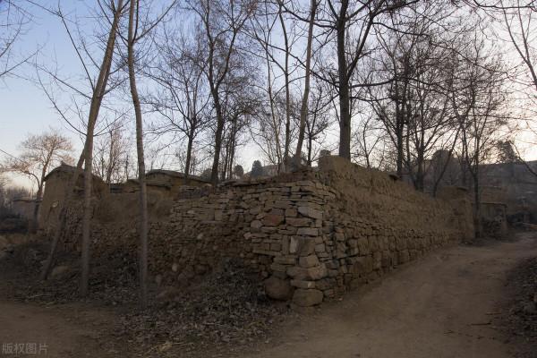 想把全國各地的農村老房子都集中在一起，你們覺得能實現嗎