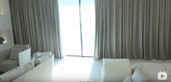 迪拜小哥甩賣7.7億豪宅 買就送勞斯萊斯和法拉利 迪拜小哥甩賣7.7億豪宅 買就送勞斯萊斯和法拉利