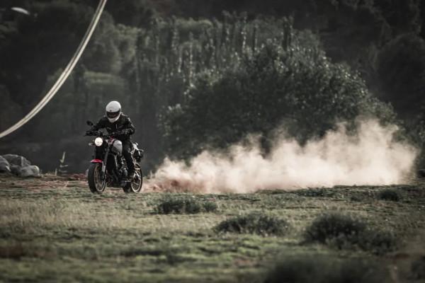 挑戰青藏高原！“復古大師”XS900R出征邊塞