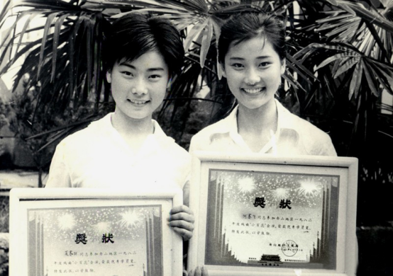 “江南美人”何賽飛：曾是鄧穎超座上賓，嫁初戀33年，被寵成公主