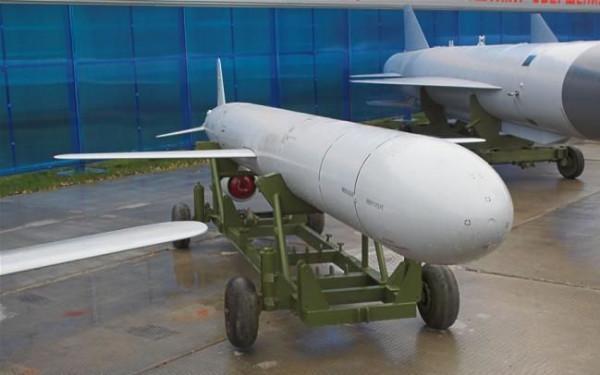 對臺巡航大殺器！轟6K戰鬥畫面曝光，狂轟濫炸如洗澡