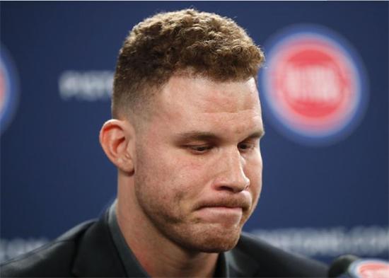 09屆球星的第一份續約合同，庫裡4年4400萬，哈登和格里芬呢？