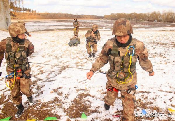 在嚴寒中催生戰鬥力 在嚴寒中催生戰鬥力