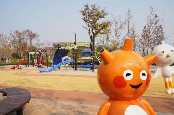 一起到趙巷的公園裡偷得浮生半日閒吧