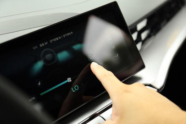 《X公里之後》跟視覺設計師聊聊他的MG5 《X公里之後》跟視覺設計師聊聊他的MG5