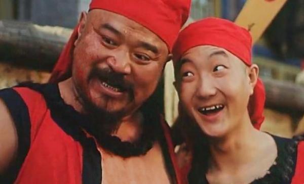 “最醜影帝”王大治的毀滅史,他的故事遠比你想得更加惡劣 “最醜影帝”王大治的毀滅史,他的故事遠比你想得更加惡劣