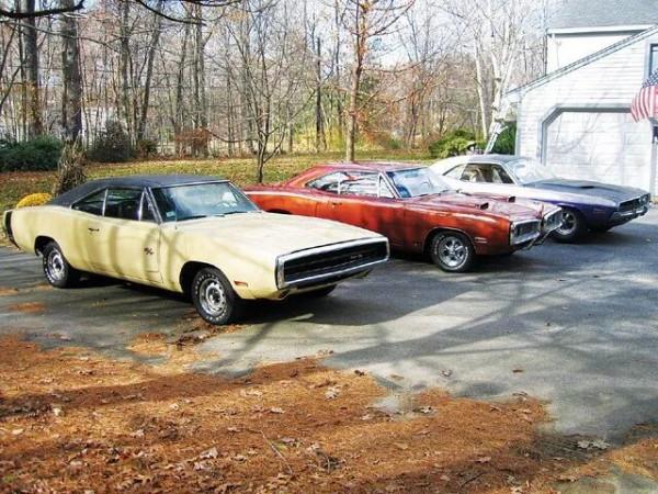 美國北卡羅來納州郊區廢棄棚子裡發現1970年第一代道奇挑戰者