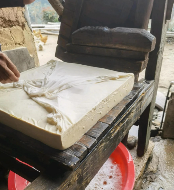 我，離開大城市隱大山的這幾年，每天柴火飯山水，釣魚種地的日子