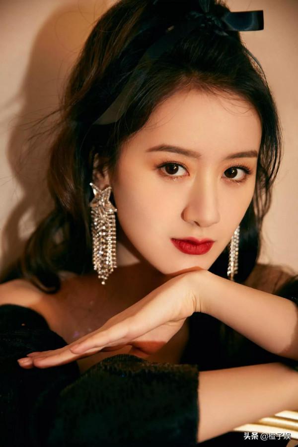 十位女星大比拼,個個都是氣質女神 十位女星大比拼,個個都是氣質女神