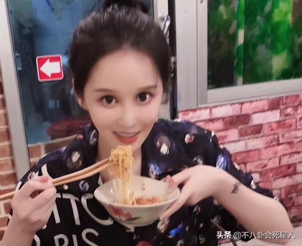 ​瘦到病態、動臉成癮、強行裝嫩，內娛的畸形審美真可怕