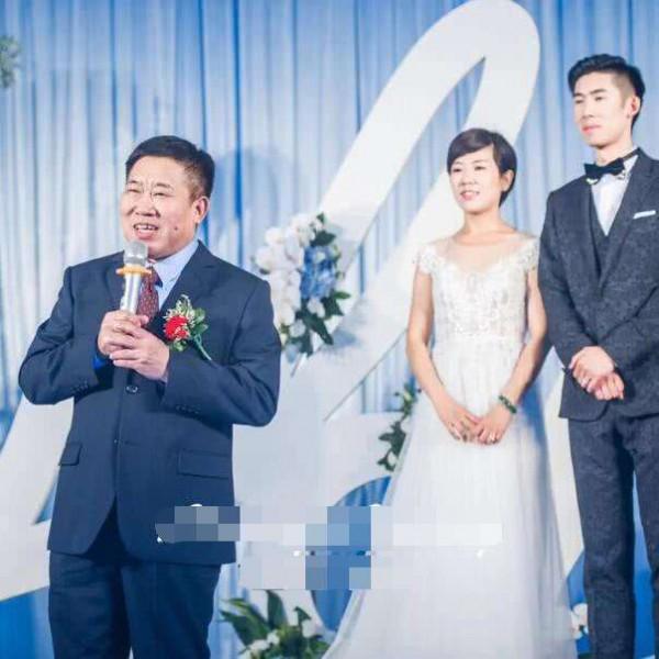 杜旭東的女兒杜金京：懷孕6個月被拋棄，父親一句話讓她任性離婚