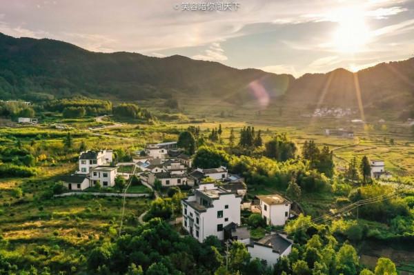 安徽罕見的古村落:房子連體,鮮少人知,如今未完全開發 安徽罕見的古村落:房子連體,鮮少人知,如今未完全開發