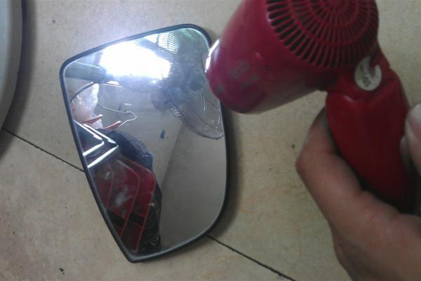 五菱榮光改裝後視鏡加熱功能,提升雨霧天氣行車安全! 五菱榮光改裝後視鏡加熱功能,提升雨霧天氣行車安全!