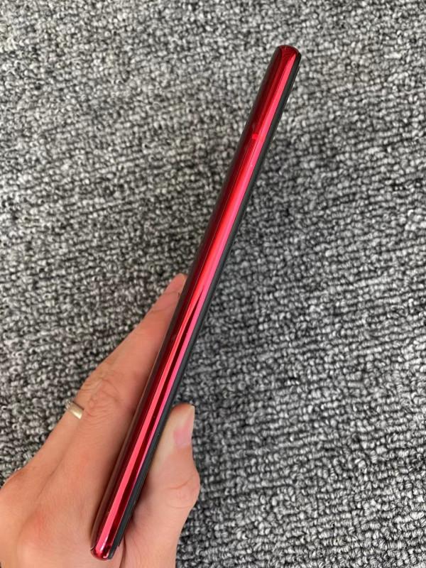 紅米宣佈獨立後的第一款旗艦機，為何這麼受使用者喜歡？