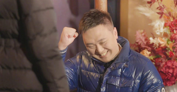 恭喜!又一世界冠軍求婚成功,單膝下跪送鴿子蛋,相戀5年終圓夢 恭喜!又一世界冠軍求婚成功,單膝下跪送鴿子蛋,相戀5年終圓夢