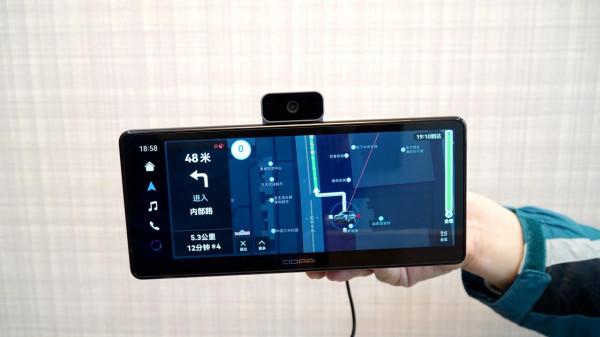盯盯拍車載智慧屏，支援HUAWEI HiCar，跨屏流轉3K超廣角三攝