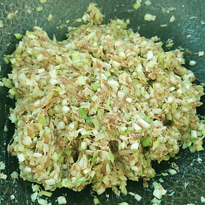 百吃不厭的韭黃肉水餃,你會做嗎? 百吃不厭的韭黃肉水餃,你會做嗎?