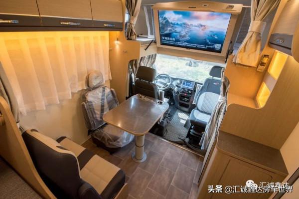 ​奇瑞網紅家庭款大5座旅行車!3.0T動力還配多項進口技術 ​奇瑞網紅家庭款大5座旅行車!3.0T動力還配多項進口技術