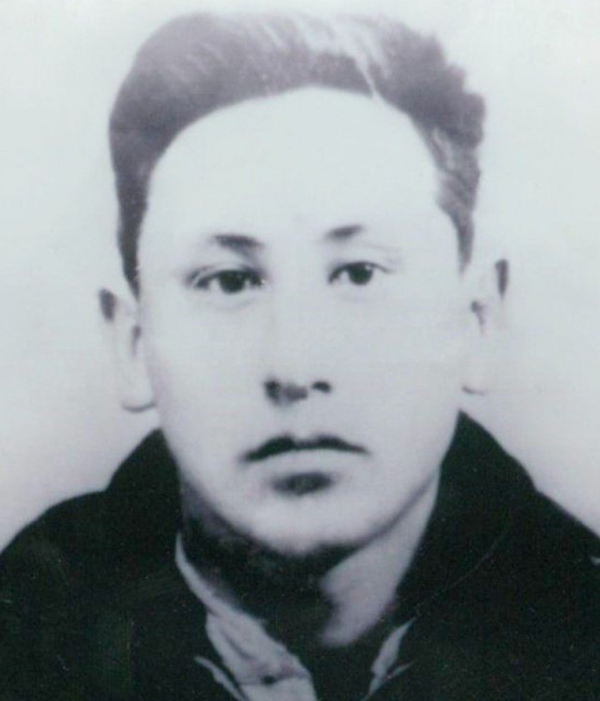 頂尖追蹤專家馬玉林:12歲放羊練“神眼”絕技,52歲看腳印破案 頂尖追蹤專家馬玉林:12歲放羊練“神眼”絕技,52歲看腳印破案