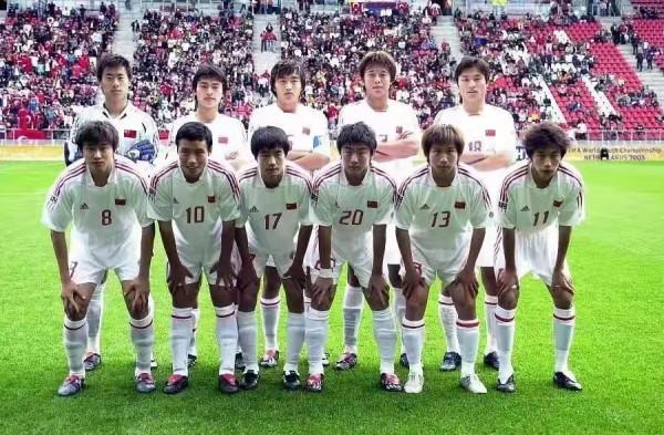 杜伊賽前被架空，殷鐵生火線上任，2008年奧運會國奧隊出局始末