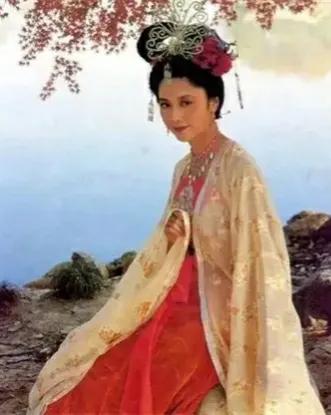西遊記10大絕色美女，孔雀公主排第7，嫦娥仙子也只能排第2