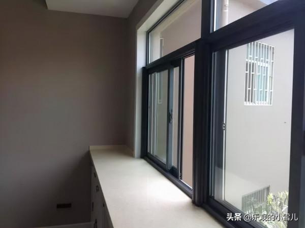 窗紗難清理，方法你也知道幾個，但你知道這些小妙招嗎？