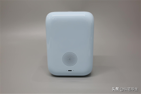 寓教於樂,時刻陪伴兒童讀繪本--機器島繪本閱讀機器人評測 寓教於樂,時刻陪伴兒童讀繪本--機器島繪本閱讀機器人評測