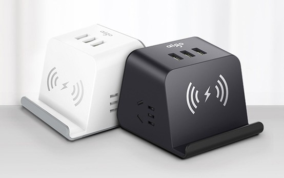 顏值效能雙滿分 aigo小魔方無線充電插座 顏值效能雙滿分 aigo小魔方無線充電插座