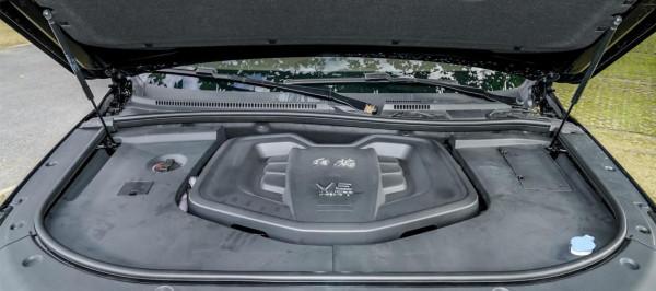 紅旗HS7配置解讀，3&period;0T V6配空氣懸架，自主中大型豪華SUV實力如何