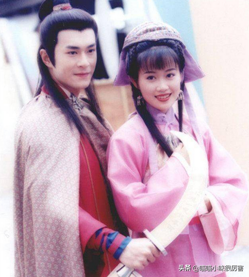 小眼睛塌鼻樑笑露牙齦,五官不端正卻依舊迷人的明星,只服這5位 小眼睛塌鼻樑笑露牙齦,五官不端正卻依舊迷人的明星,只服這5位