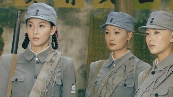 她是鄧小平的第二任妻子，後來嫁給李維漢，生下的兒子成了副國級