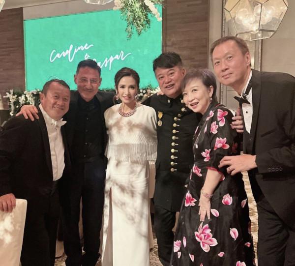 60歲張學友參加聚會，變化太大認不出，曾志偉和港姐吳婉芳顯年輕