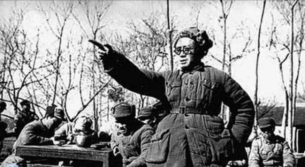 最早的八路軍改編方案：朱德出國毛澤東離開軍隊，其他將領改名