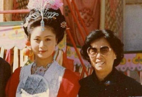 86版《西遊記》幕後：李誠儒反對左大玢演觀音，朱琳和徐少華笑場