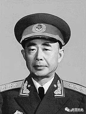 1949年,林彪百萬大軍南下,毛澤東急電:暫不佔長沙!太高明瞭 1949年,林彪百萬大軍南下,毛澤東急電:暫不佔長沙!太高明瞭