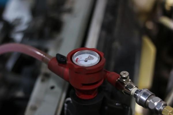 怪獸修車:翻新一輛10款絕版V8雷克薩斯GX460,完美恢復新車狀態 怪獸修車:翻新一輛10款絕版V8雷克薩斯GX460,完美恢復新車狀態