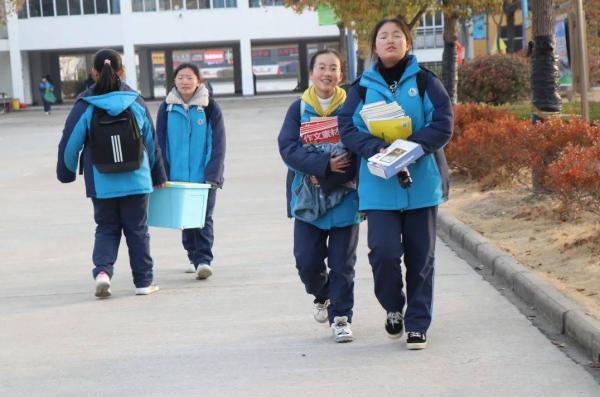 高考過後會發現，“走讀生”和“住校生”的差距太明顯，別選錯了