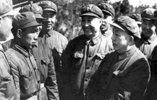 堅辭上將軍銜受讚譽的開國中將——徐立清 堅辭上將軍銜受讚譽的開國中將——徐立清