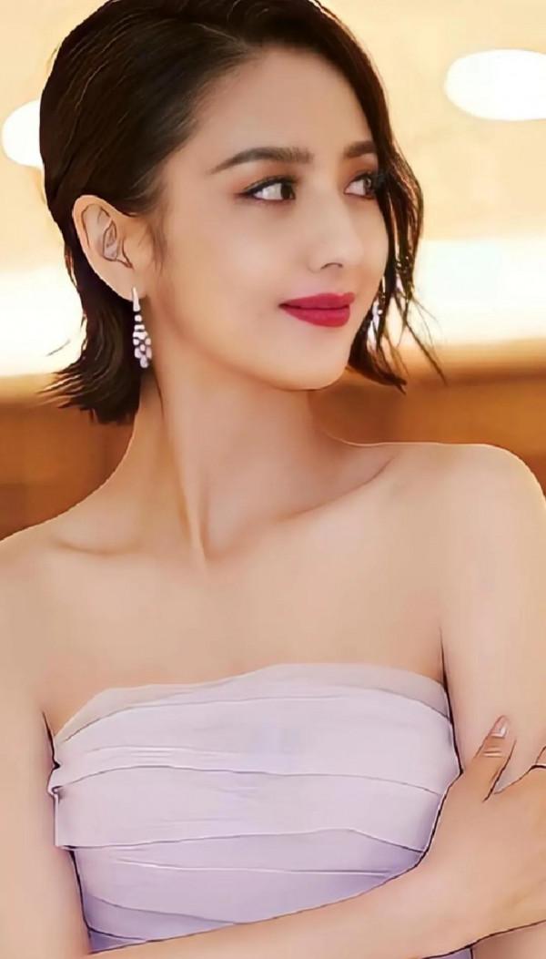 美麗動人的丫丫——佟麗婭